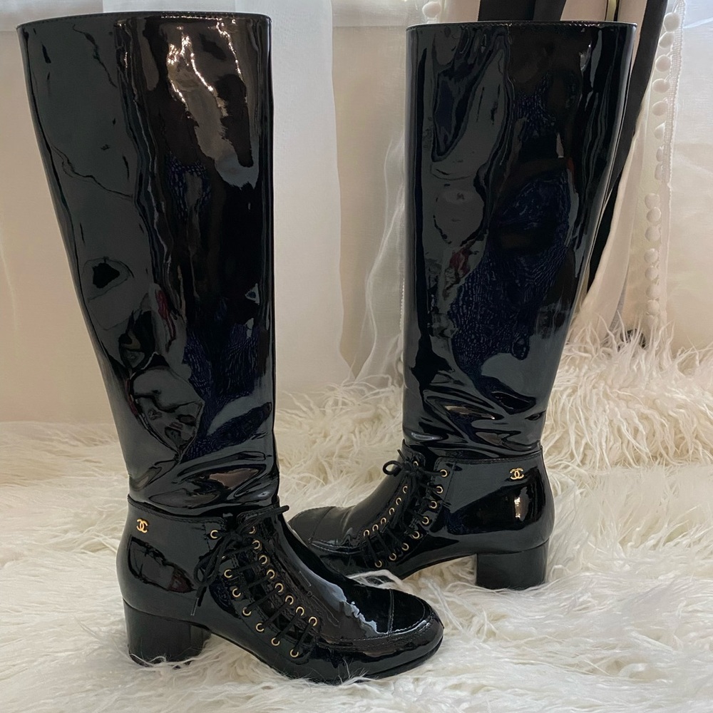 Chanel calf skin leather boots gold CC logo